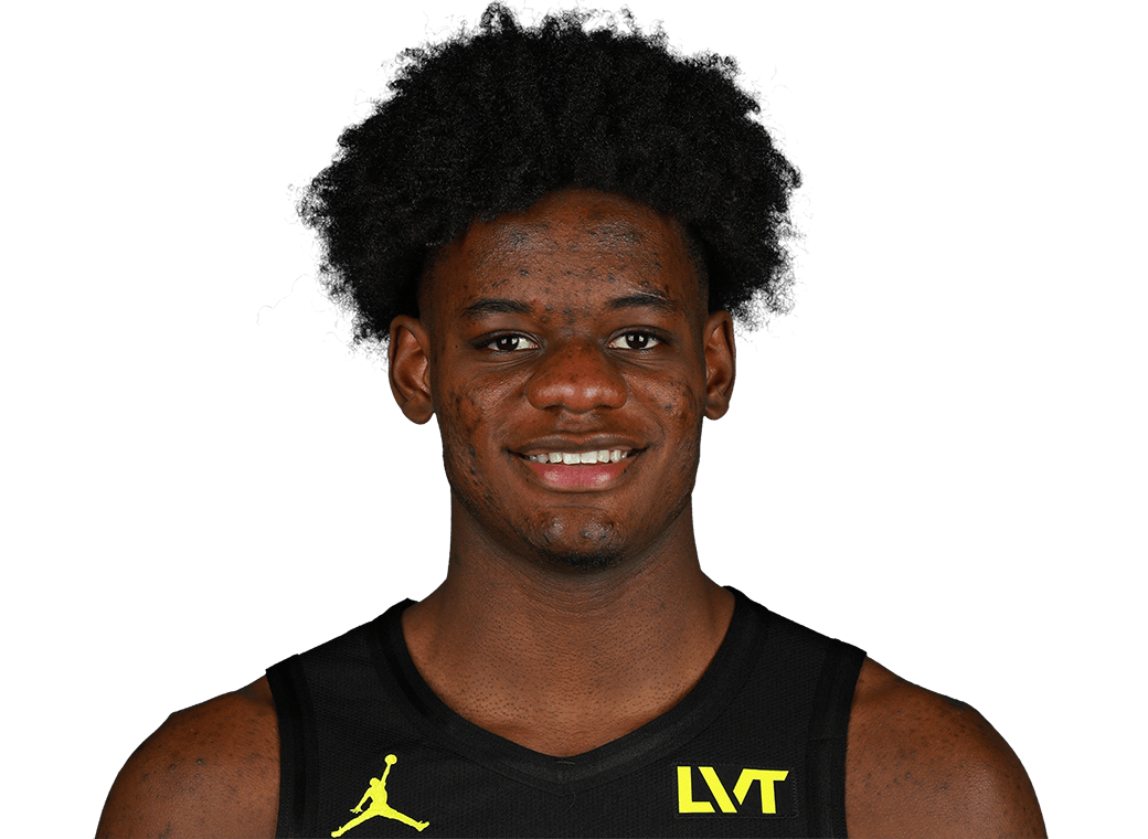 Taylor Hendricks Headshot