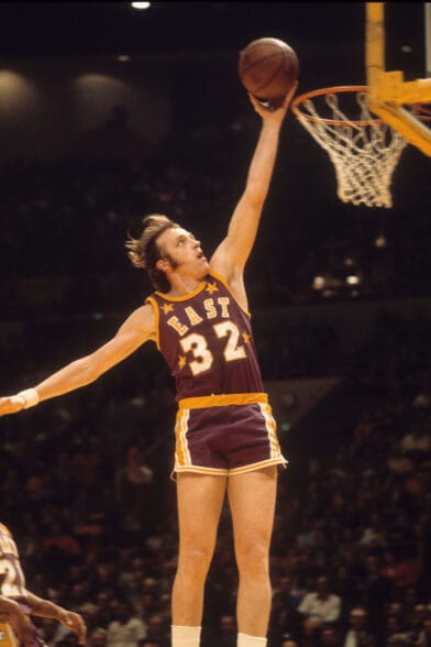 Sixers' newest uniforms a nod to former great Billy Cunningham