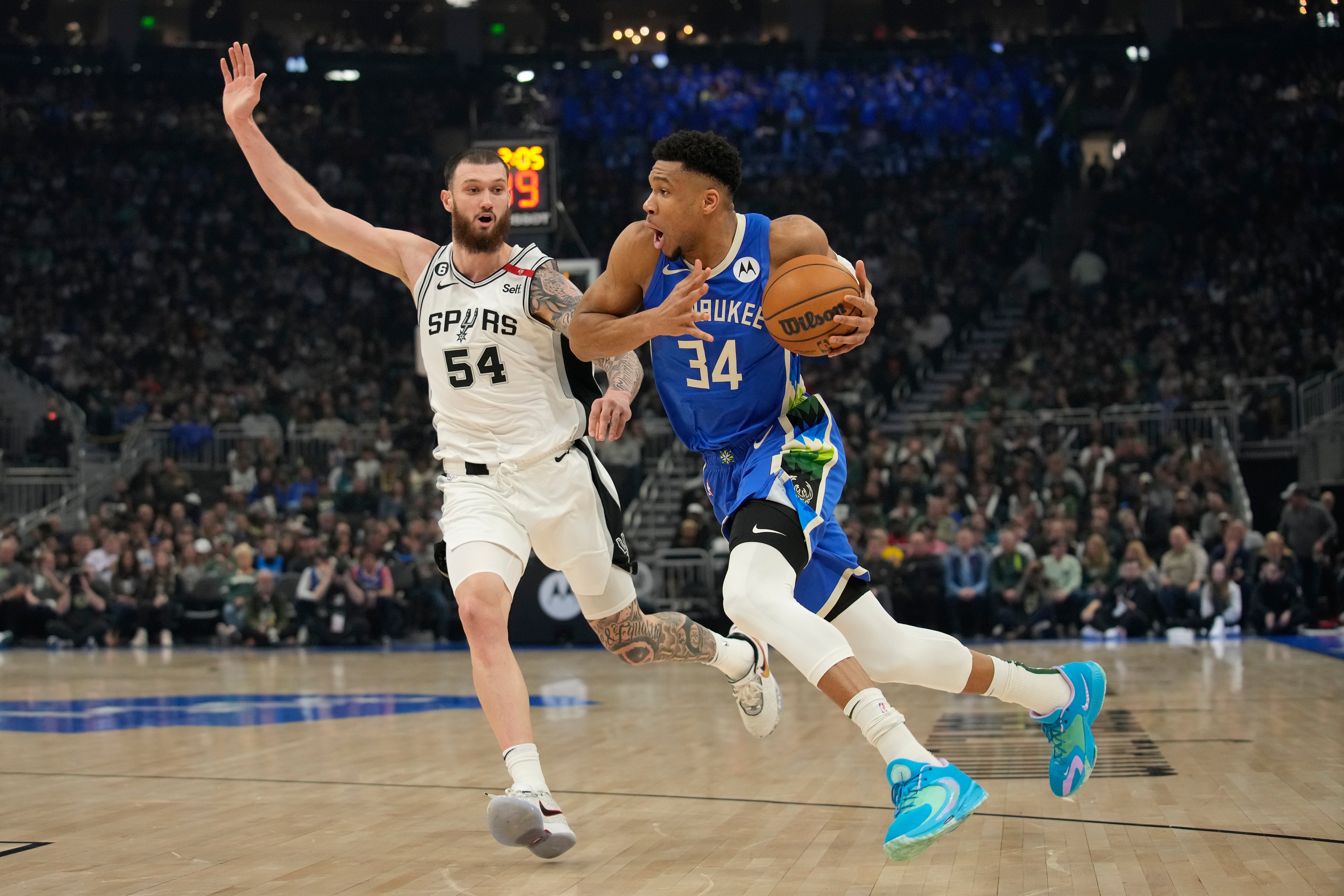 Giannis Antetokounmpos Best of Season Extended Mix