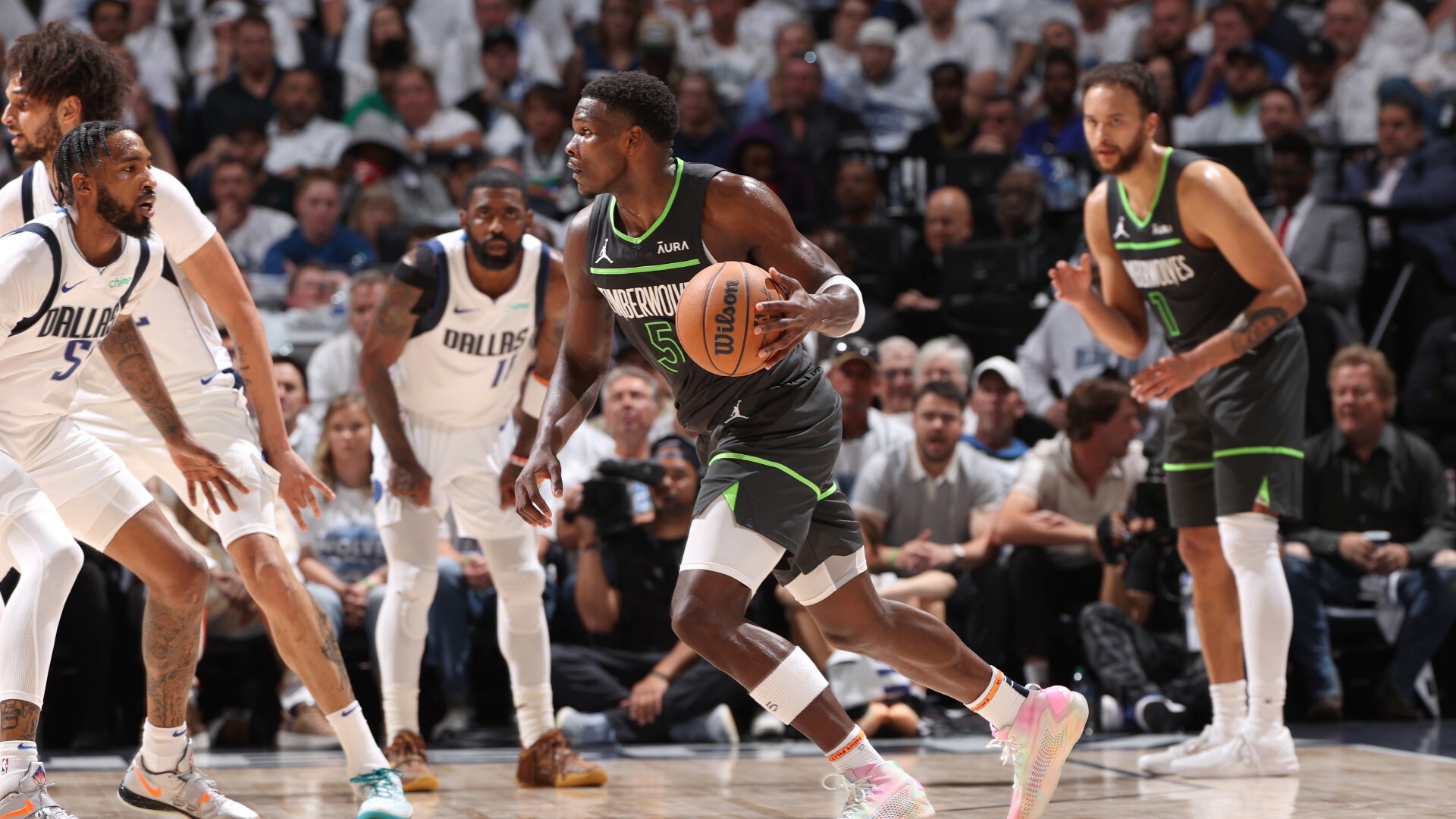 Dunk of the Night: Anthony Edwards